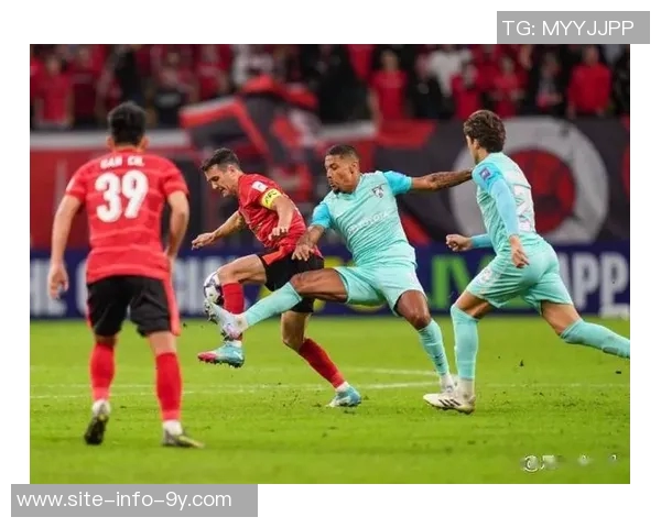 补时阶段连入两球广岛三箭客场2-2战平首尔FC成功晋级亚冠东亚区前四