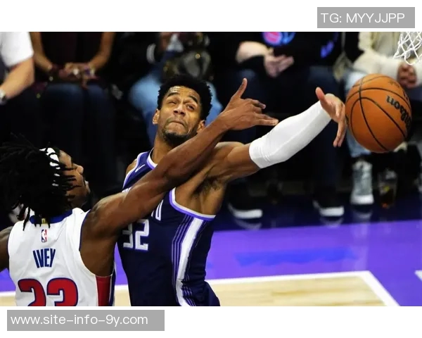 篮网主帅称沃尔夫积极防守能力强可换防小个子且具备出色篮板能力